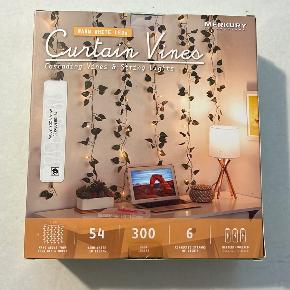 Merkury Curtain Vines Cascading Vines & String Lights 3.5 x 5 ft 54LED Lights